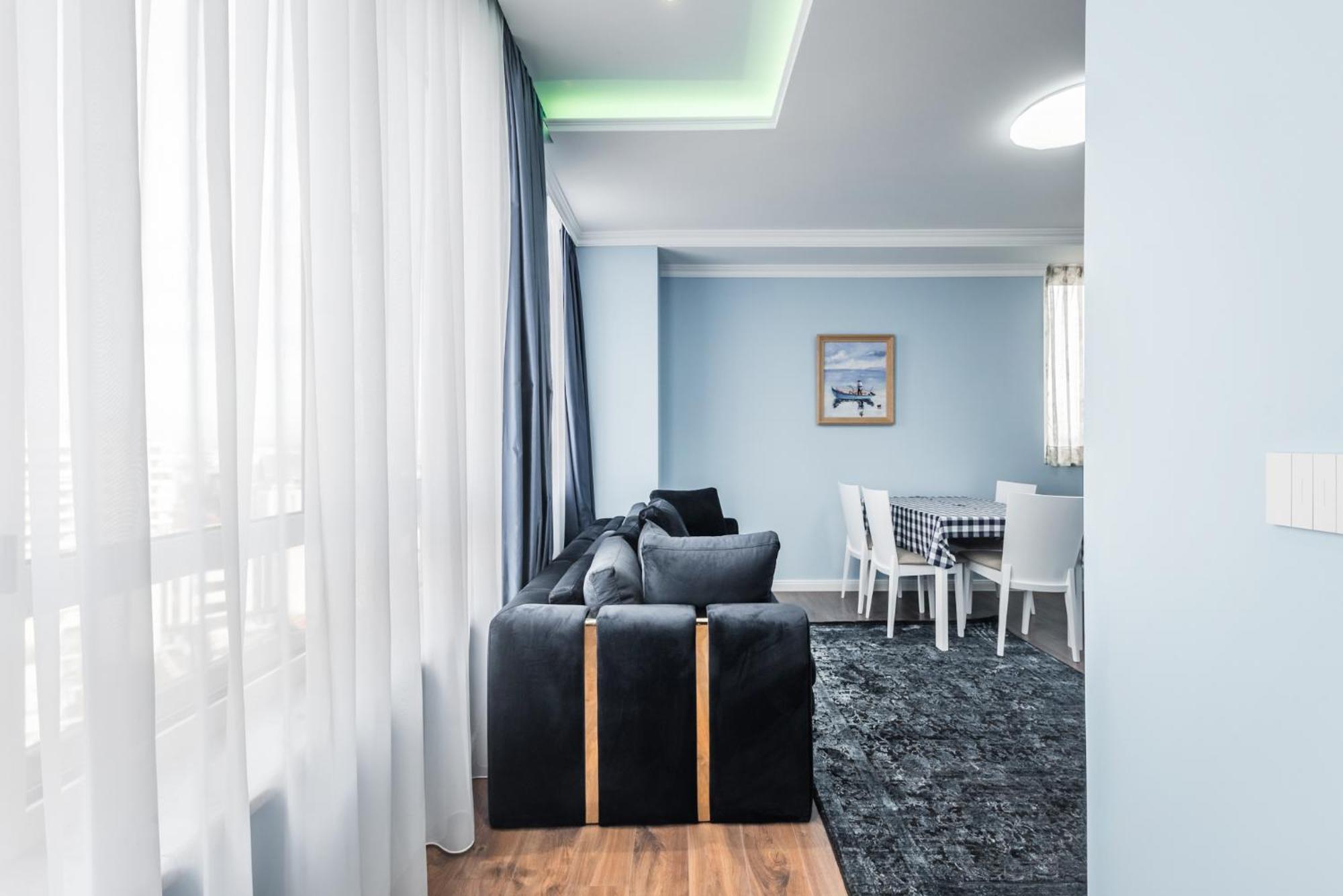 Sky Apartments Durres Bagian luar foto