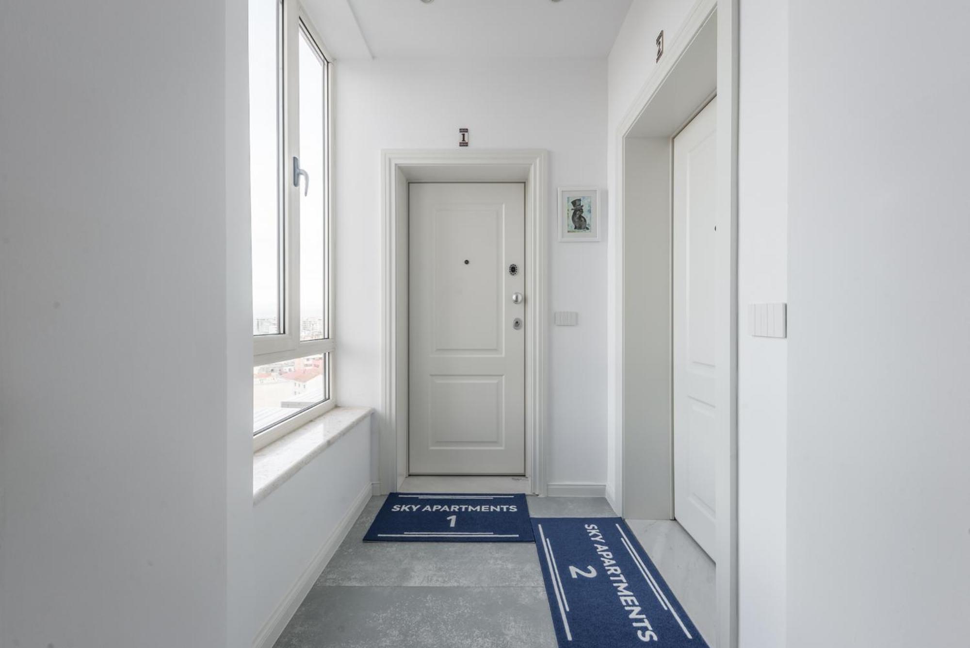 Sky Apartments Durres Bagian luar foto
